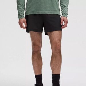 Lululemon Pace Breaker Mens Short 5"